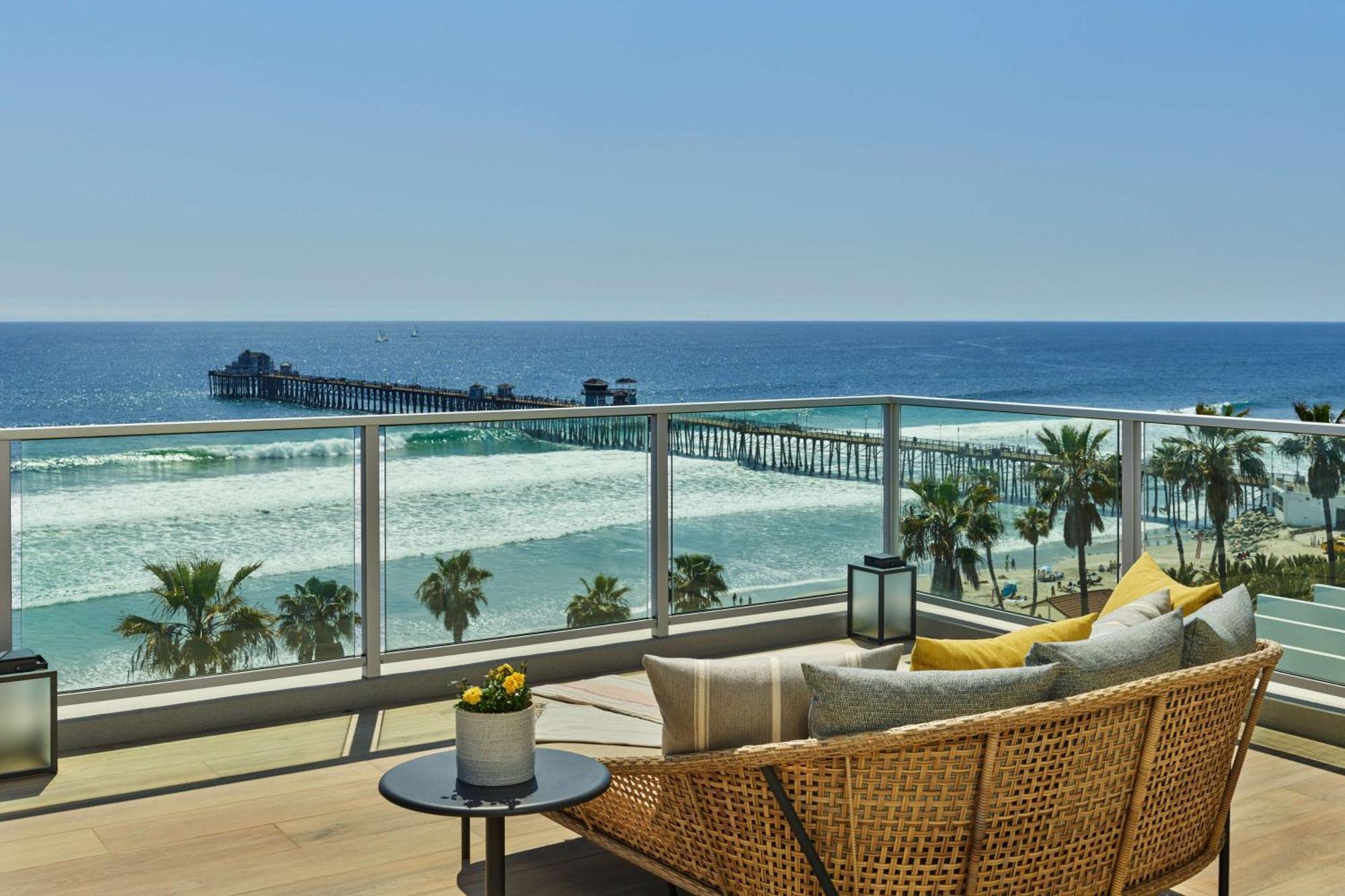 The Seabird Ocean Resort & Spa, Part Of Destination Hotel By Hyatt โอเชียนไซด์ ภายนอก รูปภาพ