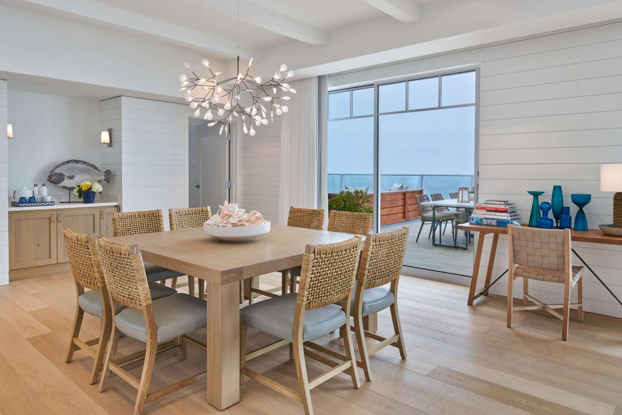 The Seabird Ocean Resort & Spa, Part Of Destination Hotel By Hyatt โอเชียนไซด์ ภายนอก รูปภาพ